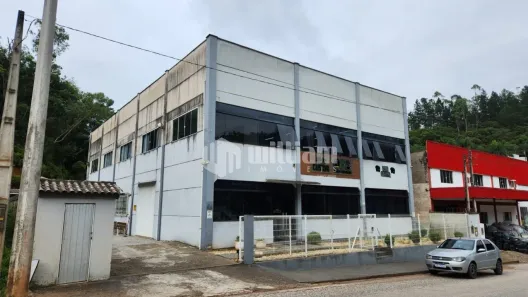 Galpão/Depósito/Armazém à venda, 741m² no Poço Fundo, Brusque