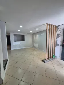 Sobrado com 7 Quartos para alugar, 170m² no Centro, Barueri