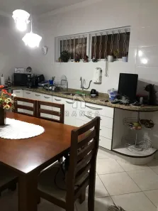 Casa com 3 Quartos à venda, 121m² no Centro, Jacareí