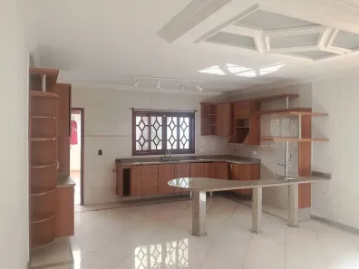 Casa com 3 Quartos para alugar, 180m² no Olímpico, São Caetano do Sul