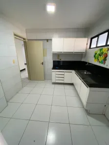 Apartamento com 3 Quartos para alugar, 130m² no Cabo Branco, João Pessoa
