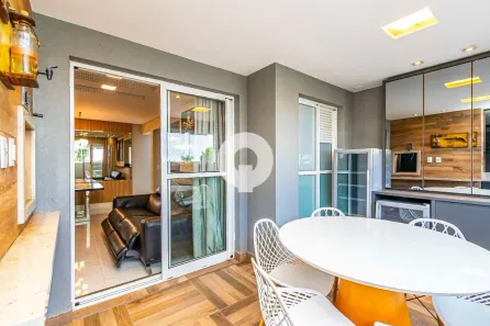 Apartamento com 2 Quartos à venda, 85m² no Capão Raso, Curitiba