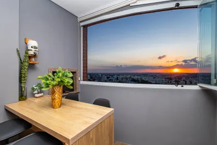 Apartamento com 2 Quartos à venda, 77m² no Portão, Curitiba