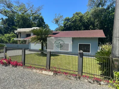 Casa com 3 Quartos à venda, 250m² no Dona Francisca (Pirabeiraba), Joinville