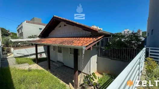 Lote/Terreno à venda, 300m² no Vila Nova, Blumenau