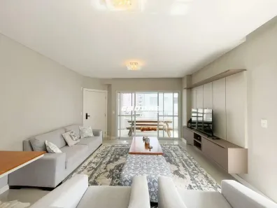 Apartamento com 3 Quartos para alugar, 150m² no Meia Praia, Itapema