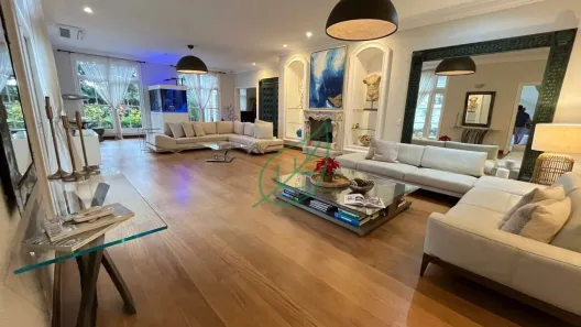 Casa de Condomínio com 5 Quartos à venda, 880m² no Jardim dos Estados, São Paulo