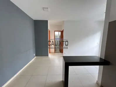 Apartamento com 2 Quartos à venda, 50m² no Jardim Holanda, Uberlândia