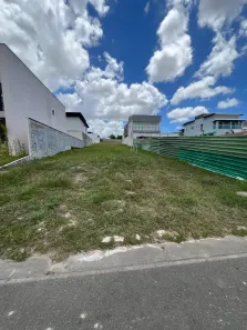 Lote/Terreno à venda, 275m² no Jardim Limoeiro, Camaçari