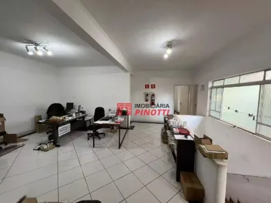 Imóvel Comercial com 1 Quarto para venda ou aluguel, 586m² no Jardim do Mar, São Bernardo do Campo