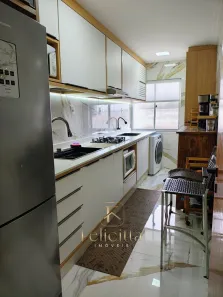 Apartamento com 2 Quartos à venda, 62m² no Capoeiras, Florianópolis