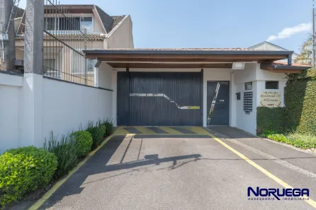 Casa de Condomínio com 3 Quartos para alugar, 118m² no Uberaba, Curitiba