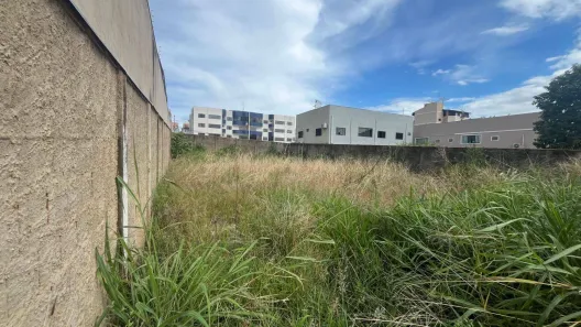 Lote/Terreno à venda, 450m² no Residencial Araujoville, Anápolis