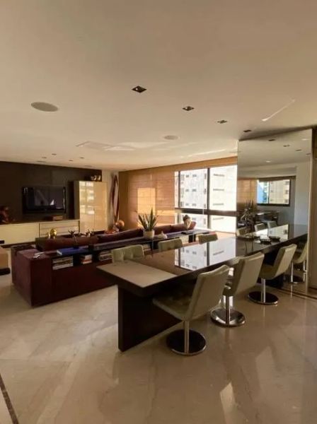 Apartamento com 4 quartos — Lourdes, Belo Horizonte
