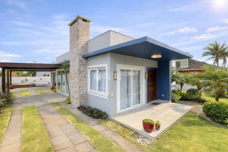 Casa com 4 Quartos à venda, 213m² no XANGRI-LÁ, Xangri-lá