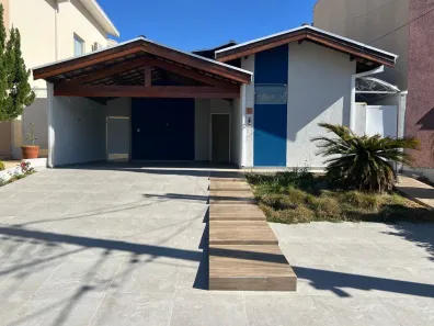Casa de Condomínio com 3 Quartos à venda, 170m² no Jardim Independência, Taubaté