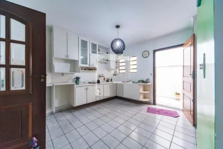 Sobrado com 4 Quartos para alugar, 385m² no Vila Alice, Santo André