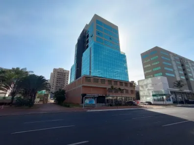 Ponto Comercial para alugar, 211m² no Tabajaras, Uberlândia
