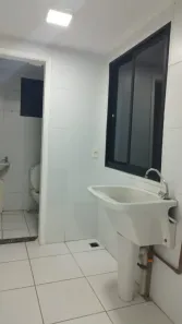 Apartamento com 3 Quartos para alugar, 80m² no Calhau, São Luís