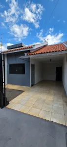 Casa com 3 Quartos para alugar, 100m² no Jardim Itália, Maringá