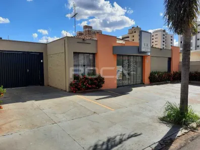 Prédio Comercial com 4 Quartos para alugar, 600m² no Centro, São Carlos