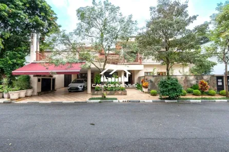 Casa de Condomínio com 5 Quartos à venda, 440m² no Super Quadra Morumbi, São Paulo