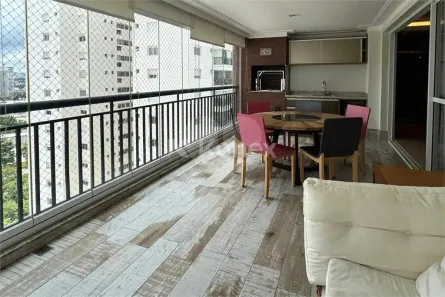 Apartamento com 3 Quartos para alugar, 168m² no Água Branca, São Paulo