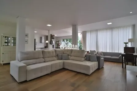 Casa com 4 Quartos à venda, 322m² no Jardim Colina, Uberlândia