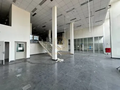 Ponto Comercial para alugar, 1331m² no Civit II, Serra