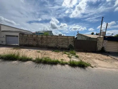 Lote/Terreno à venda, 438m² no Jardim Novo Mundo, Goiânia