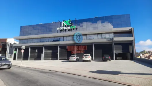 Ponto Comercial para alugar, 113m² no Vila Santo Antônio, Ferraz de Vasconcelos