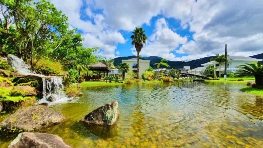 Lote/Terreno à venda, 2278m² no Casa Branca, Itapema
