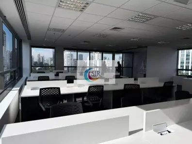 Sala Comercial para alugar, 261m² no Cidade Monções, São Paulo