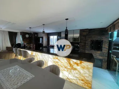 Cobertura com 4 Quartos para alugar, 250m² no Centro, Balneário Camboriú