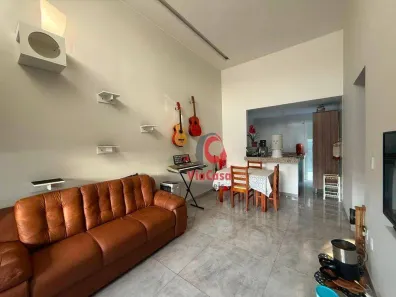 Casa com 2 Quartos à venda, 57m² no Loteamento Extensão do Serramar, Rio das Ostras