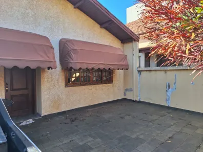 Casa com 3 Quartos à venda, 225m² no Vila Casa Branca, Botucatu