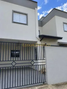 Sobrado com 2 Quartos à venda, 71m² no Jardim Regina (Moreira César), Pindamonhangaba