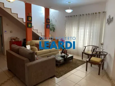 Sobrado com 6 Quartos à venda, 300m² no São Benedito, Poços de Caldas