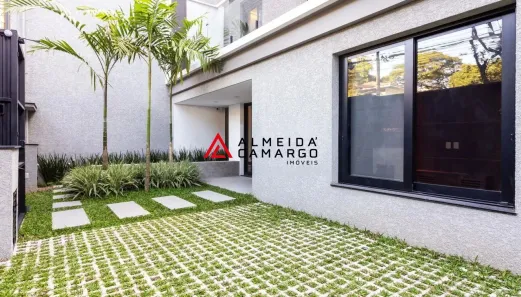 Casa com 3 Quartos à venda, 198m² no Jardim Portal I e II, São Paulo