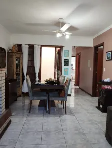 Casa com 3 Quartos à venda, 200m² no Hípica, Porto Alegre