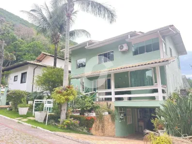 Casa de Condomínio com 5 Quartos à venda, 379m² no Itacoatiara, Niterói