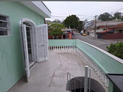 Sobrado com 3 Quartos à venda, 145m² no Parque São Vicente, Mauá