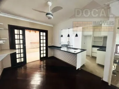 Casa de Condomínio com 3 Quartos para alugar, 100m² no Parque Assunção, Taboão da Serra