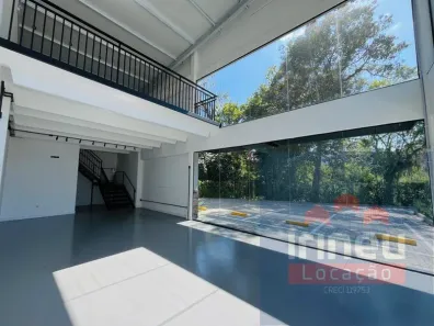 Sala Comercial para alugar, 121m² no Anita Garibaldi, Joinville