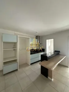 Apartamento com 2 Quartos para alugar, 85m² no Centro, Cascavel