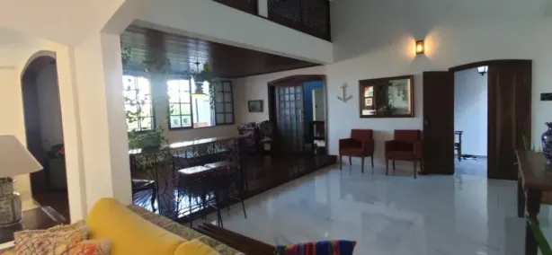 Casa com 4 Quartos à venda, 300m² no Vila Laura, Salvador