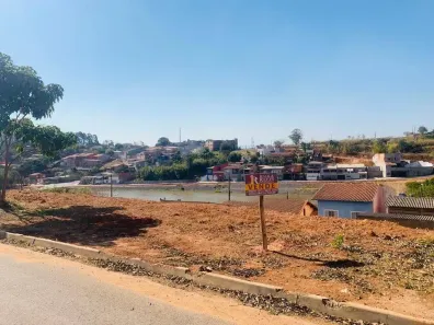 Lote/Terreno à venda, 760m² no Residencial Hípica Jaguari, Bragança Paulista