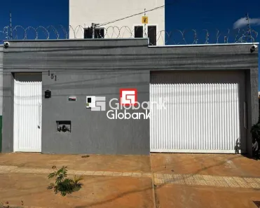 Casa com 3 Quartos à venda, 140m² no Raul Lourenço, Montes Claros