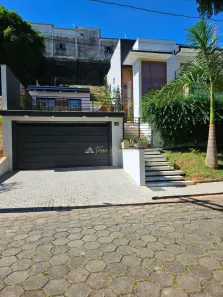 Casa de Condomínio com 3 Quartos à venda, 259m² no , Paraisópolis