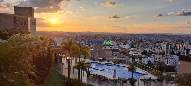 Casa com 3 Quartos à venda, 297m² no Buritis, Belo Horizonte